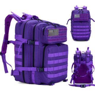 Sac à dos militaire de couleur violet avec un fond blanc