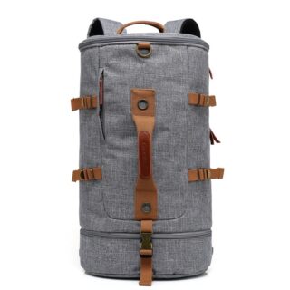 Sac à dos militaire de 50L pour homme gris avec un fond blanc