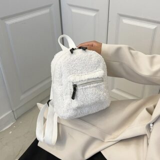 Knitted backpacks